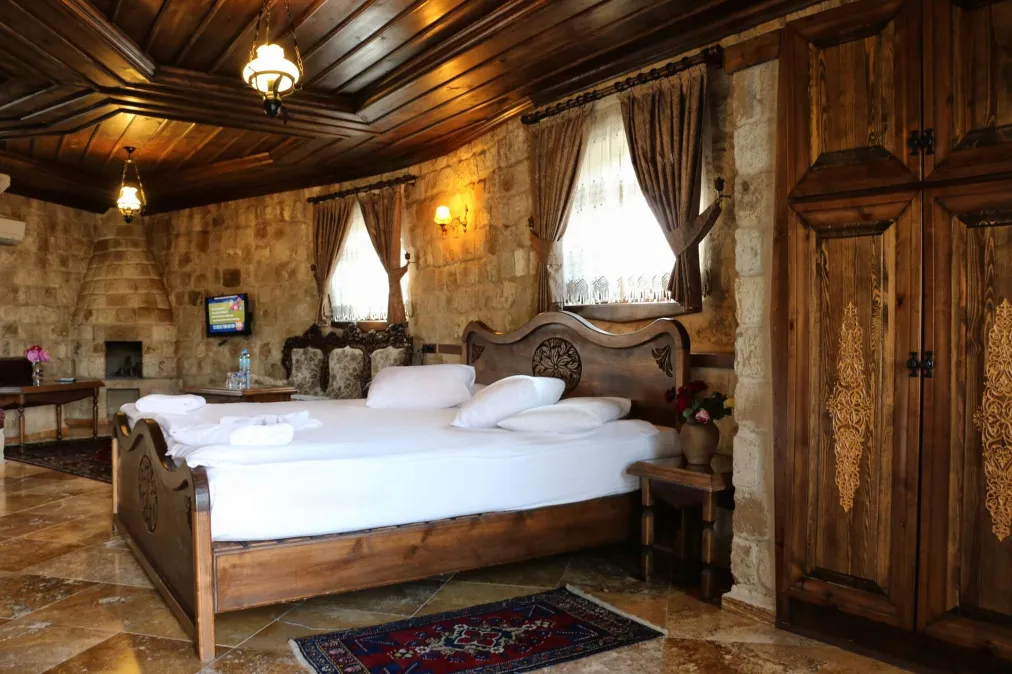 Kemerhan Cave Suites