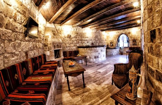 Kemerhan Cave Suites