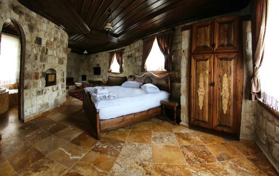 Kemerhan Cave Suites
