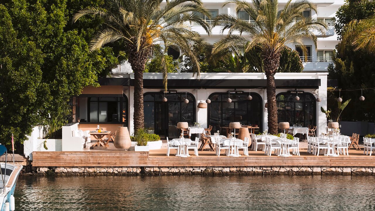 Yacht Classic Hotel