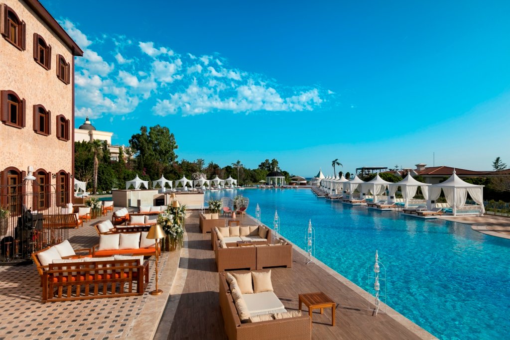Mardan Palace