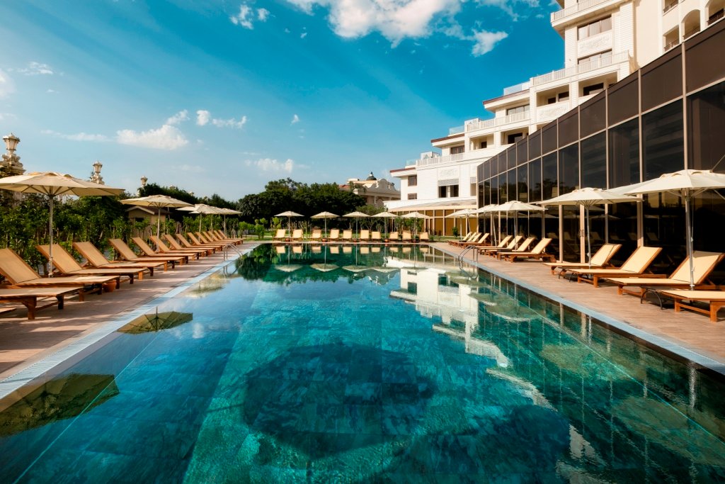 Mardan Palace