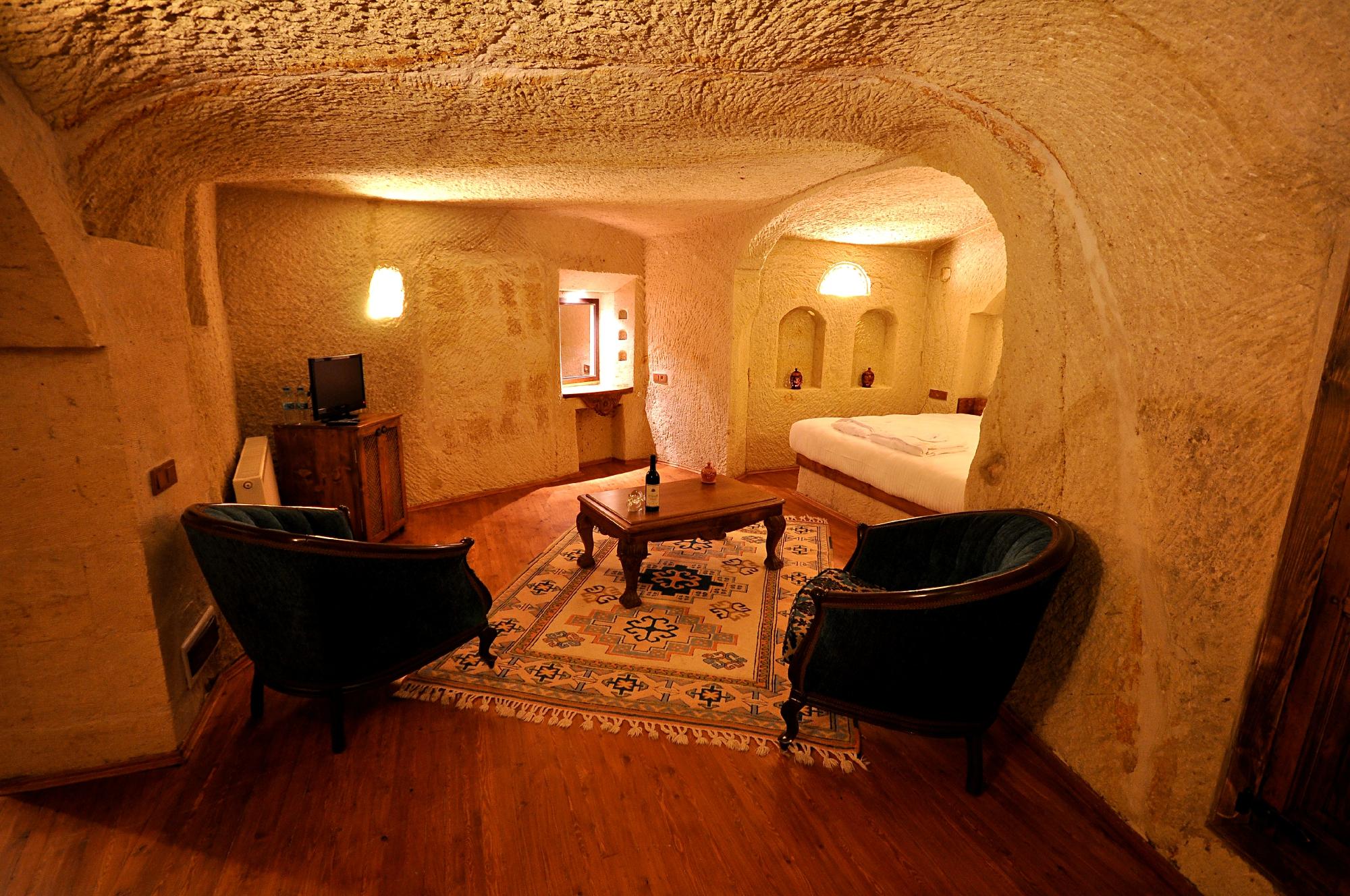 Hasse Cave Konak