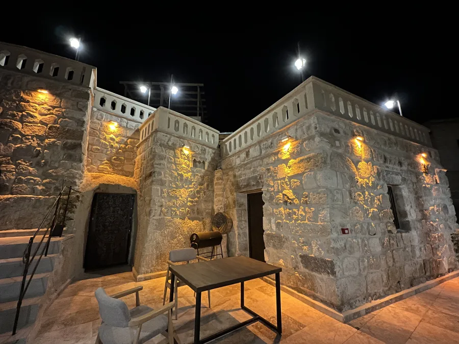 Kayata Cave Suites