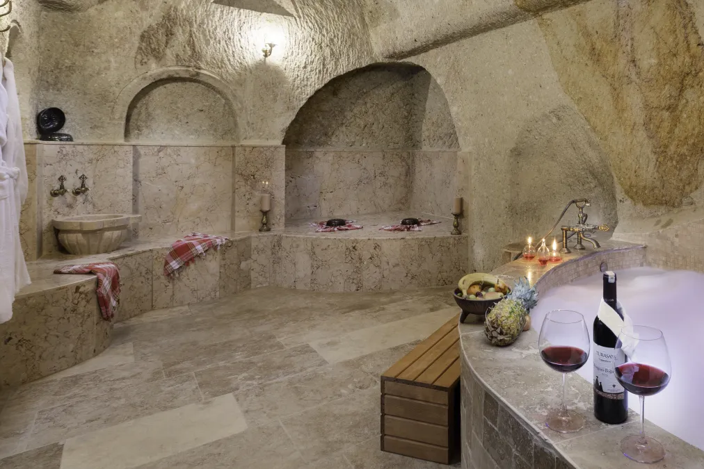 Kayata Cave Suites
