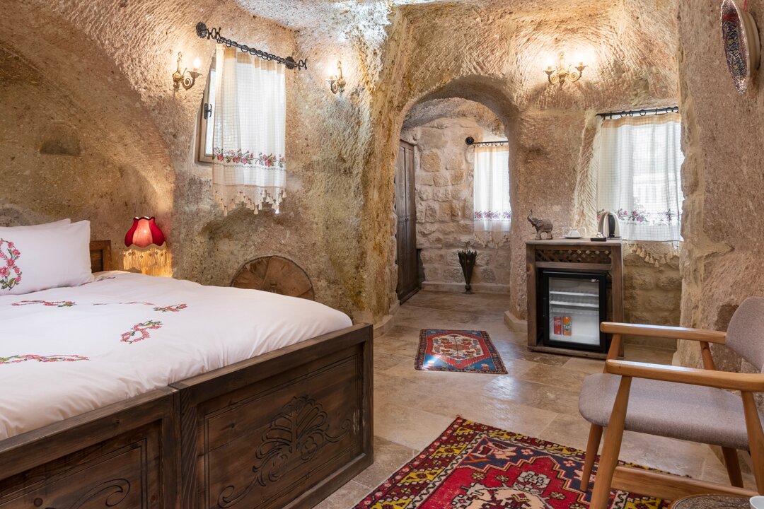 Kayata Cave Suites