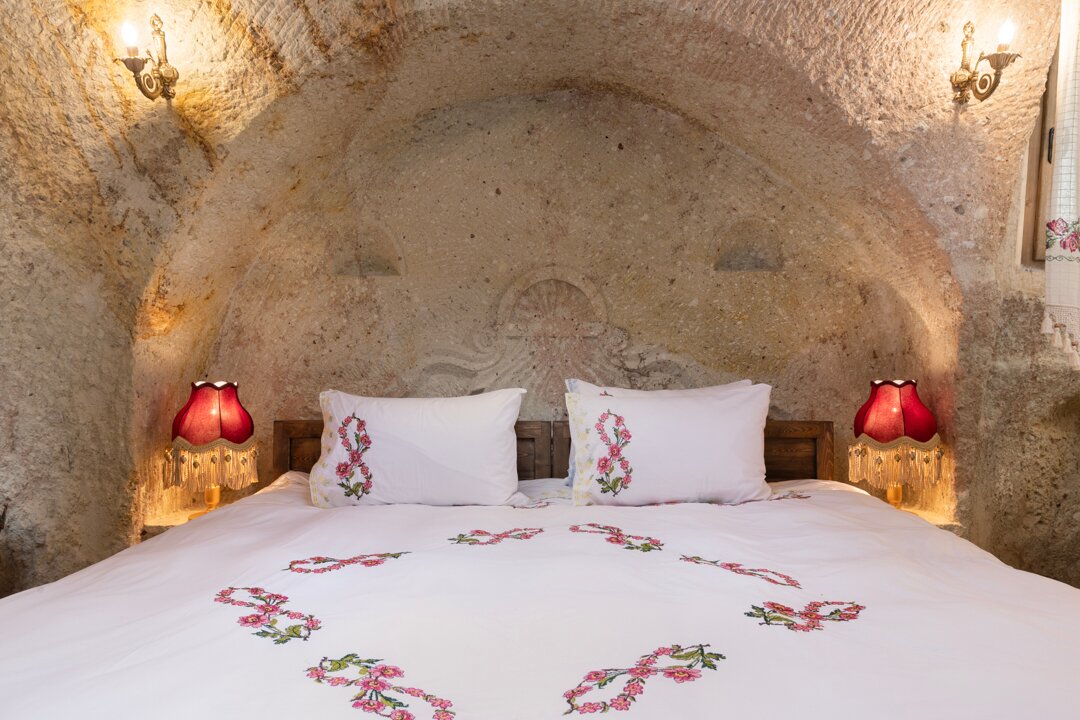 Kayata Cave Suites