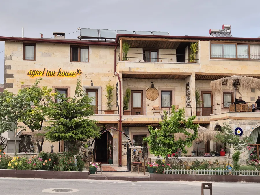 Aysel Inn House