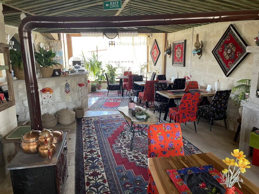 Aysel Inn House