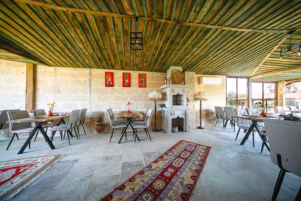 Aysel Inn House