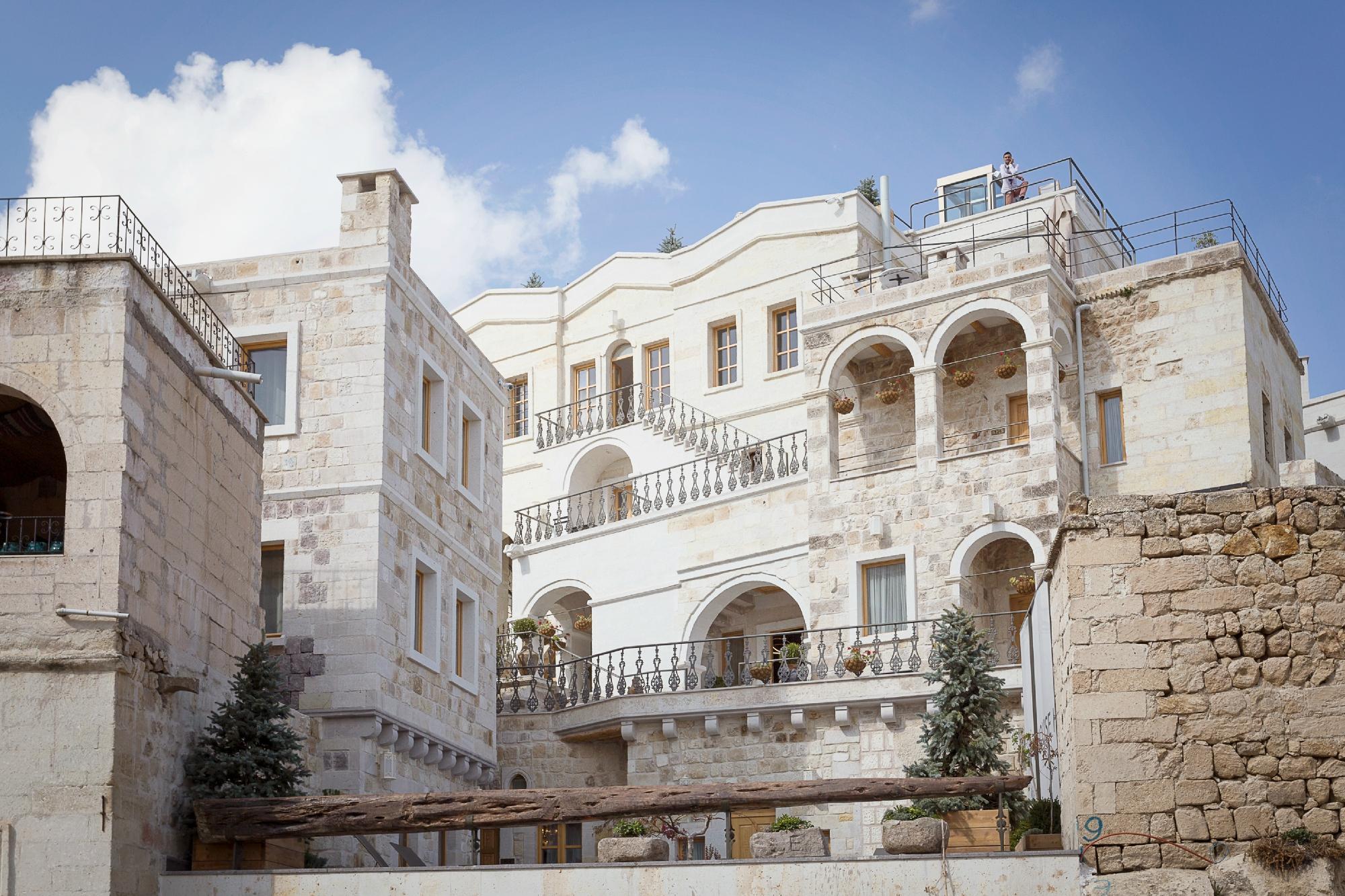 Exedra Hotel