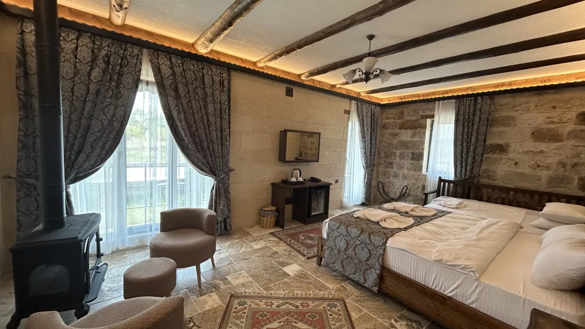 Royal Stone Houses - Goreme