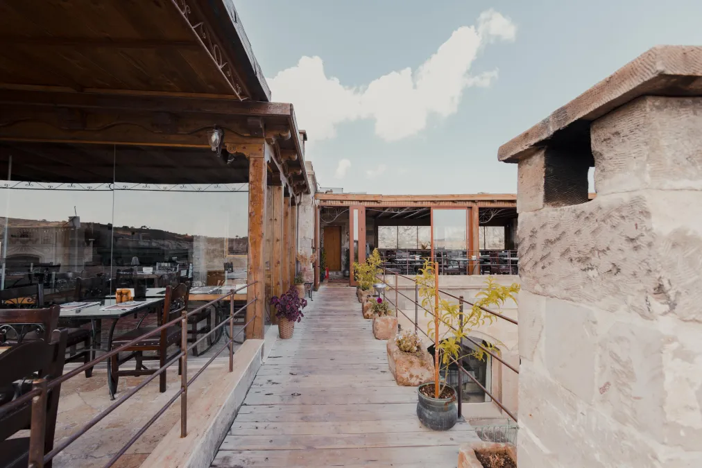 Sultan Cave Suites