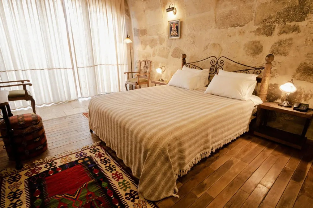Sultan Cave Suites