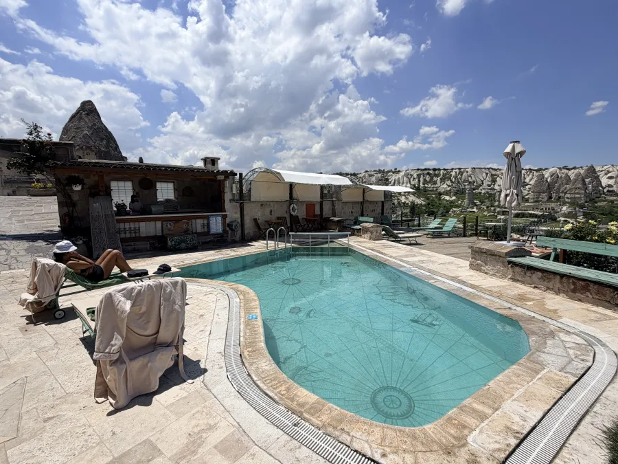Sultan Cave Suites