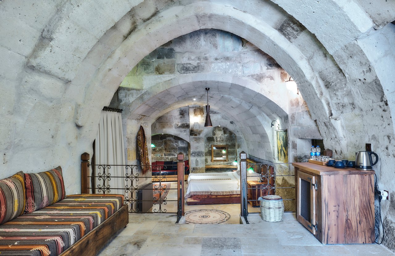 Sultan Cave Suites