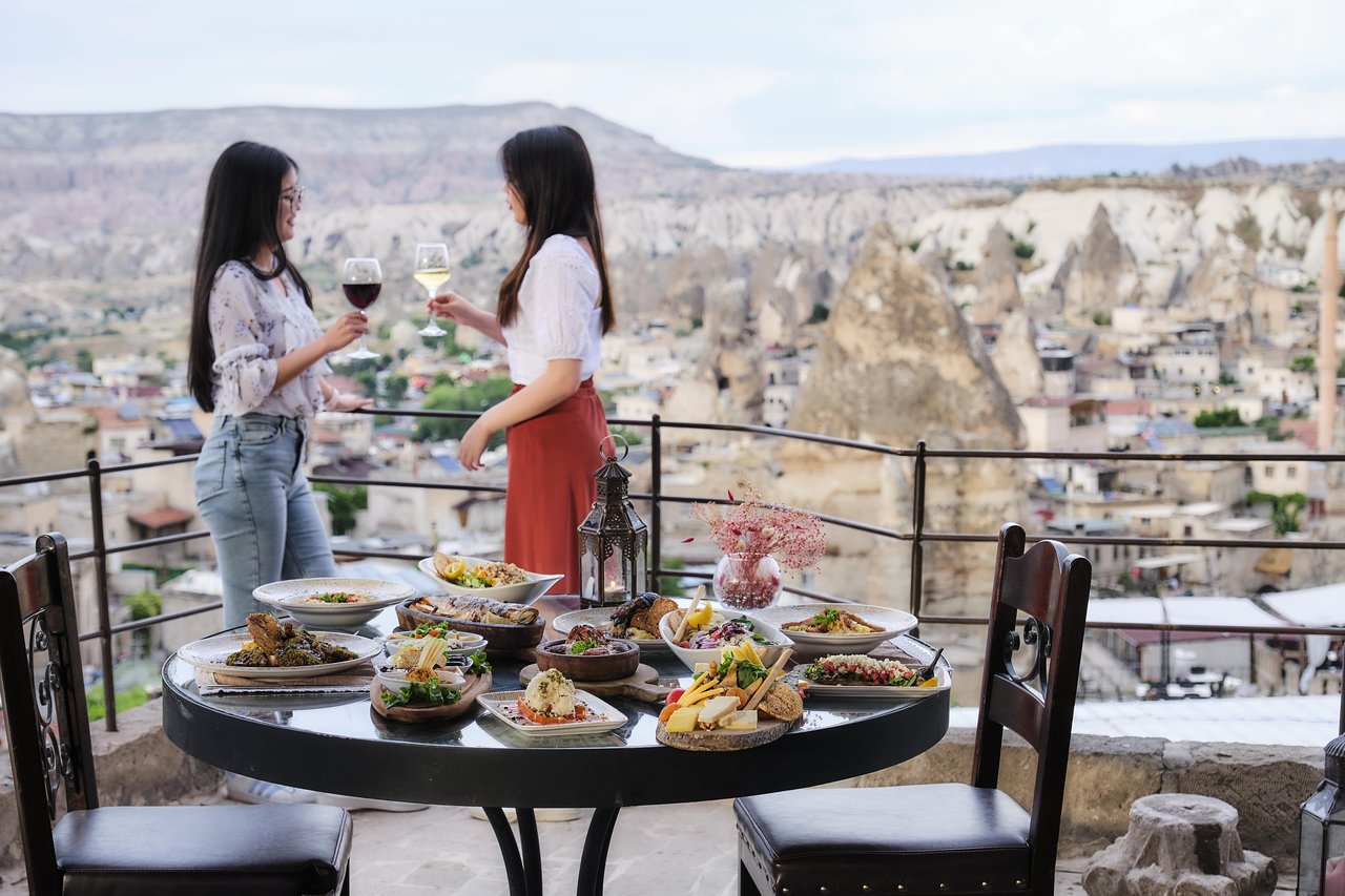 Sultan Cave Suites