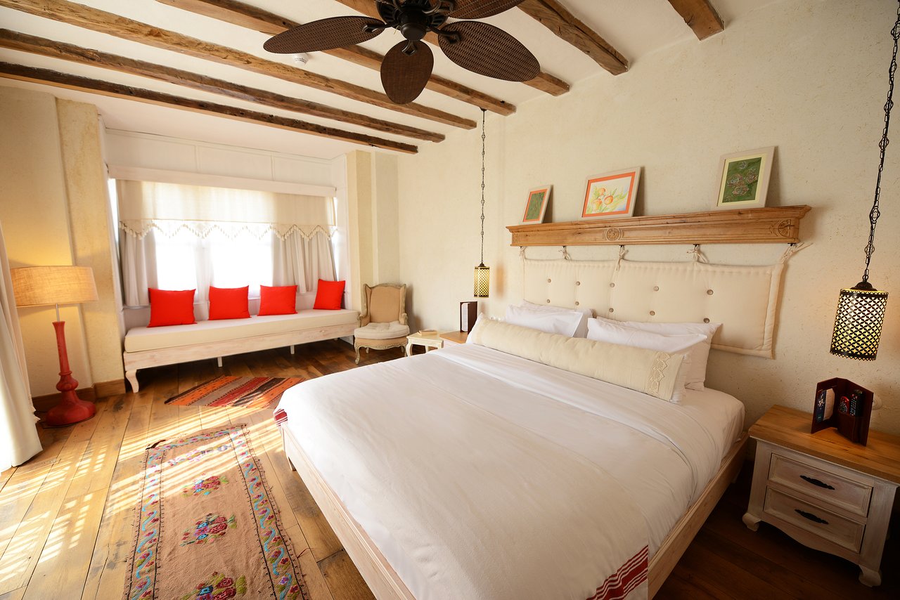 Hotel Unique