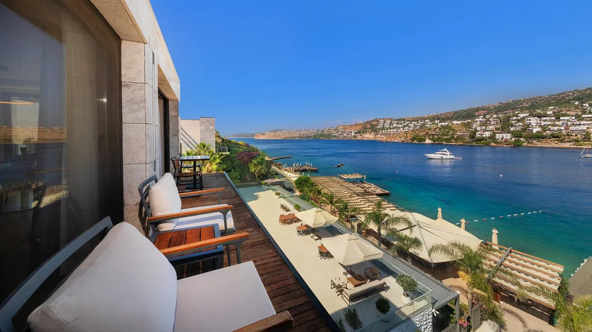 Mare Deluxe Residences & Villas