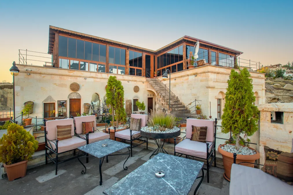 Cappa Rossa Cave Hotel