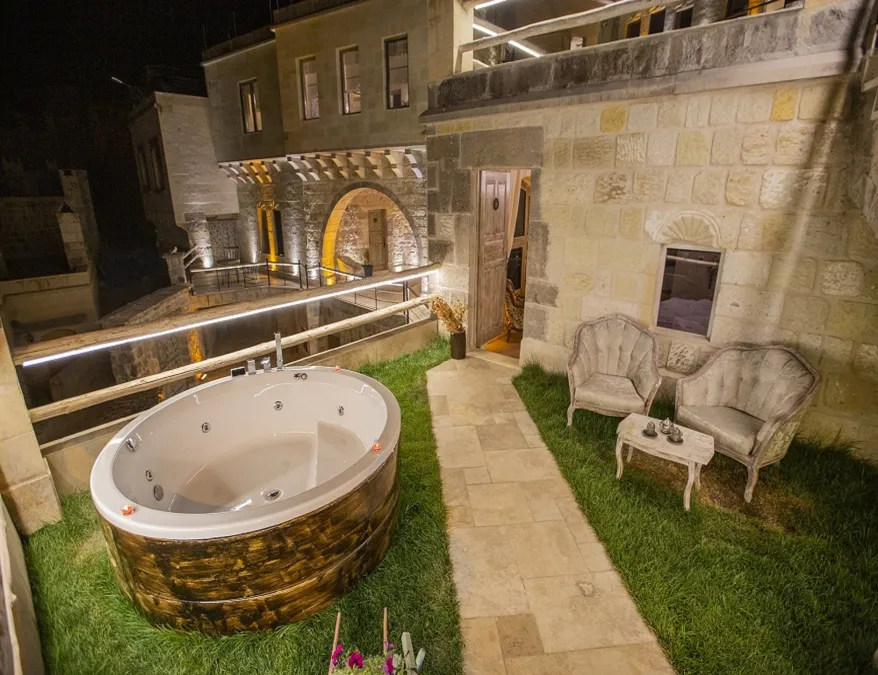Karlık Cave Suites
