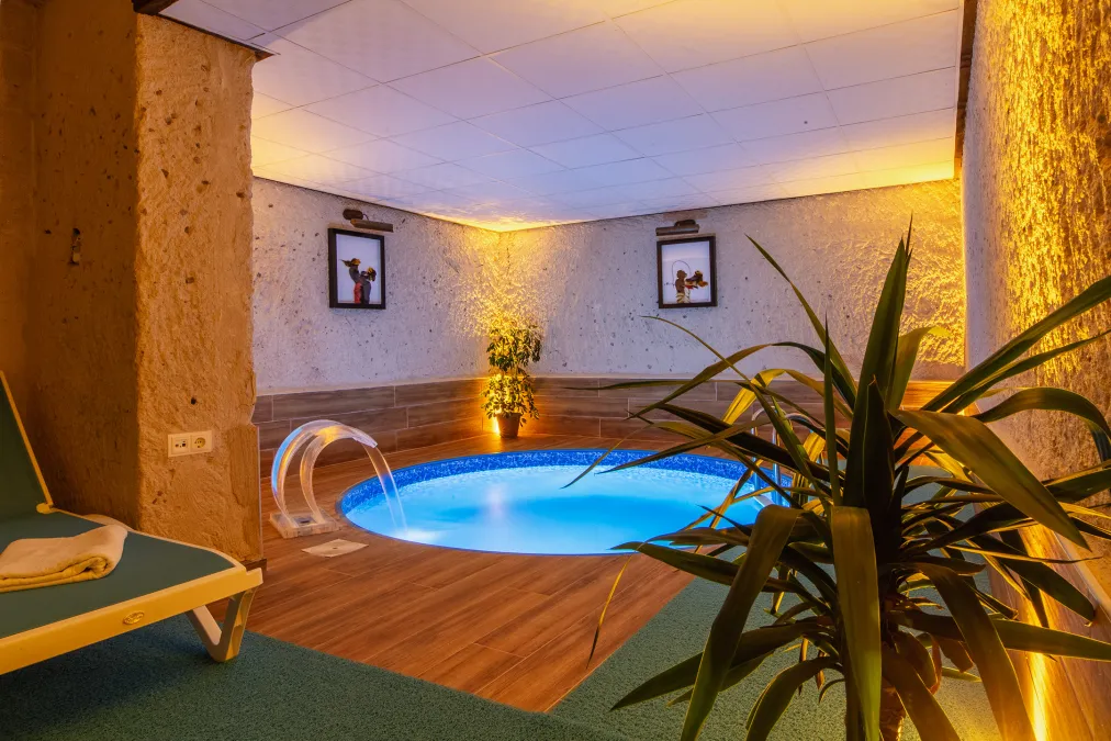 Karlık Cave Suites