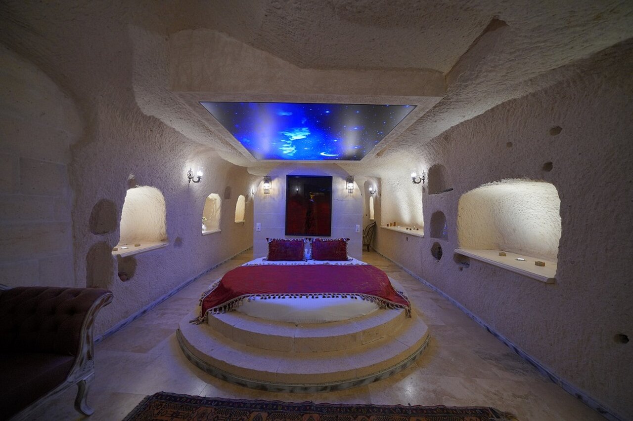 Karlık Cave Suites