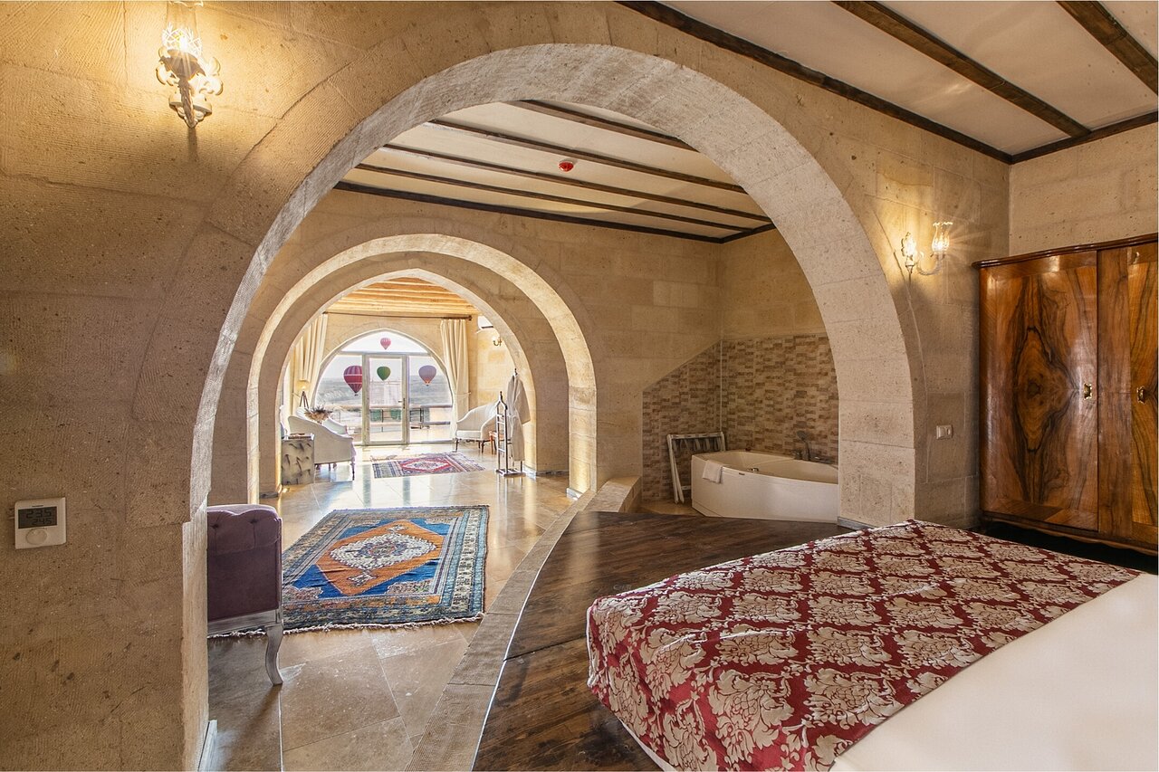 Karlık Cave Suites
