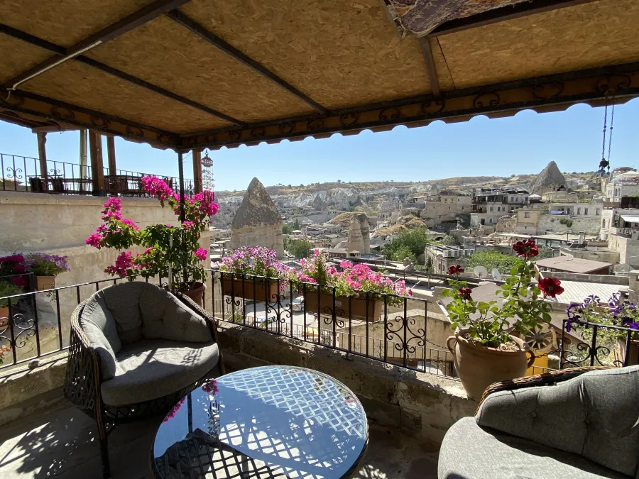 Tulip Cave Suites