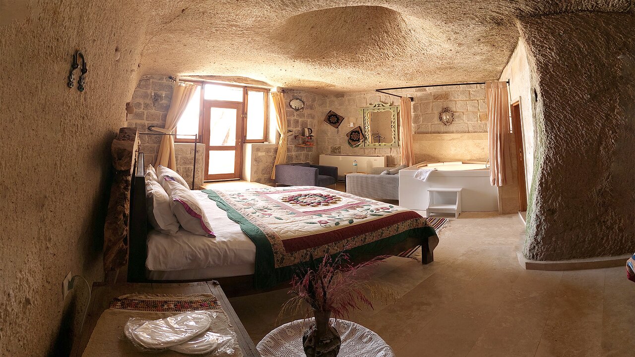 Pigeon Hotel