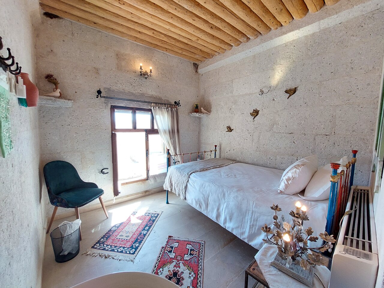 Pigeon Hotel
