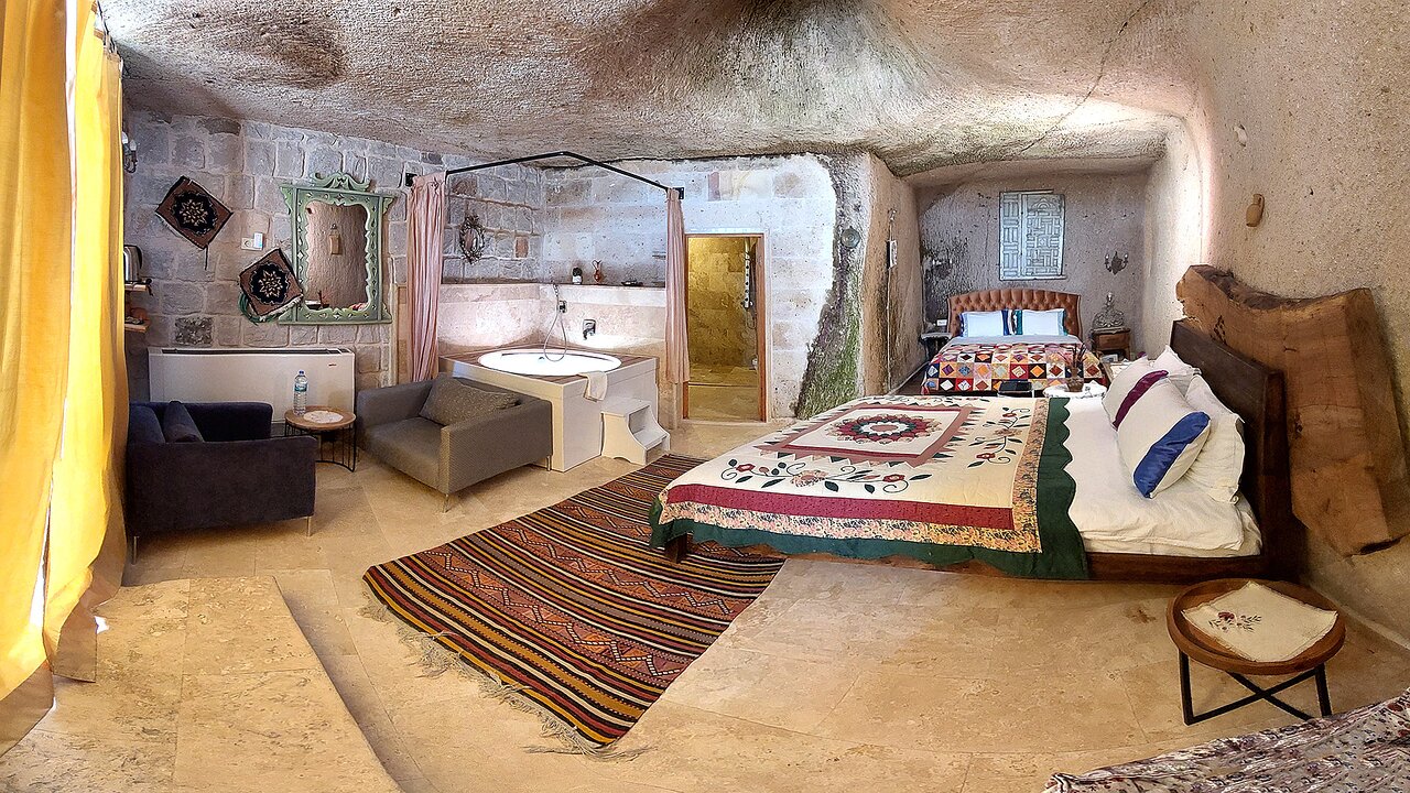 Pigeon Hotel