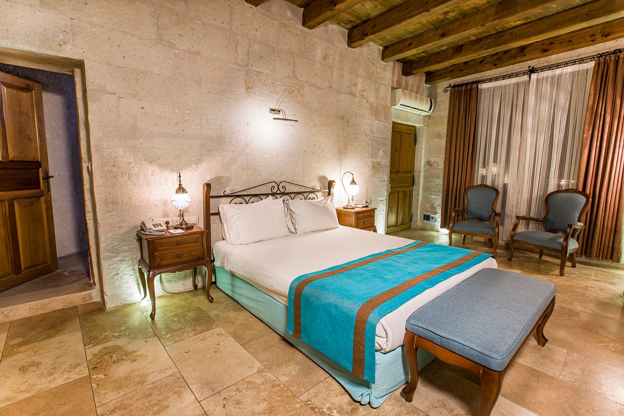 Imperial Cave Suites & Spa