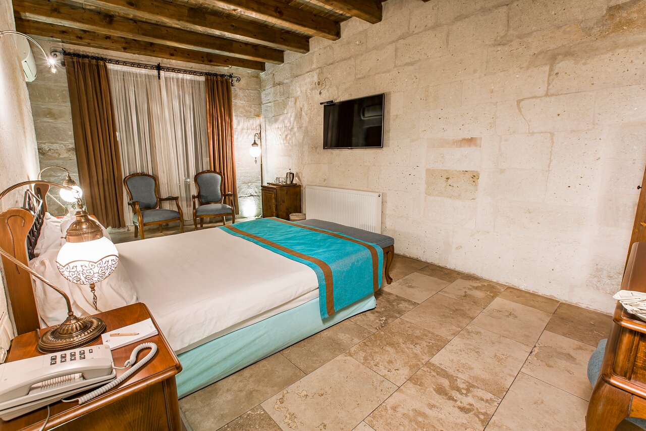 Imperial Cave Suites & Spa