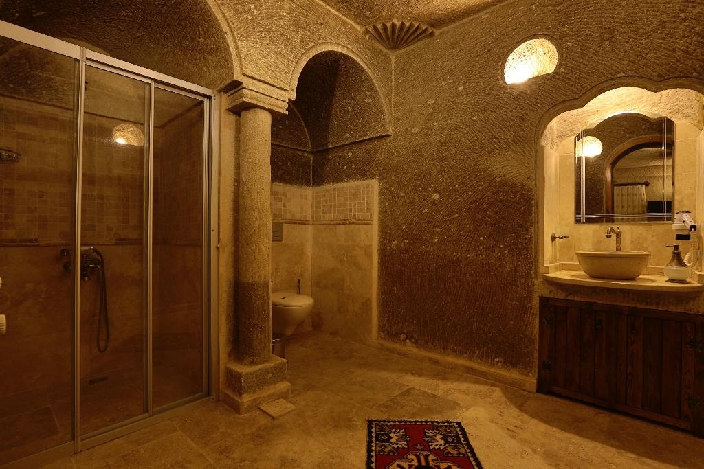 Safran Cave Hotel