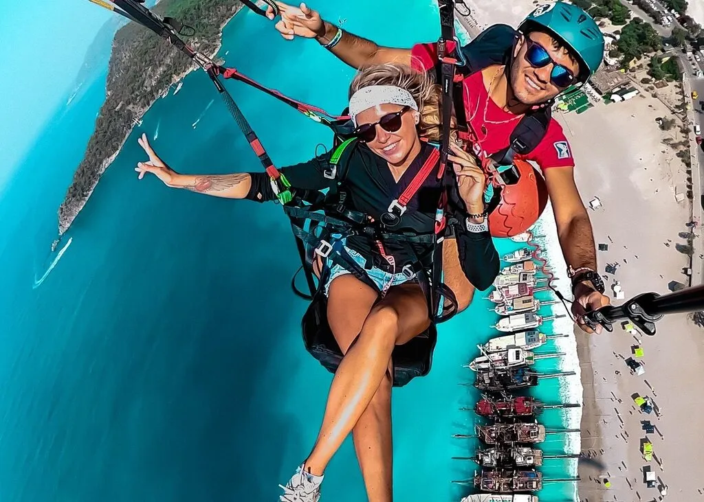 Параглайдинг в Фетхие Олюдениз, Турция
