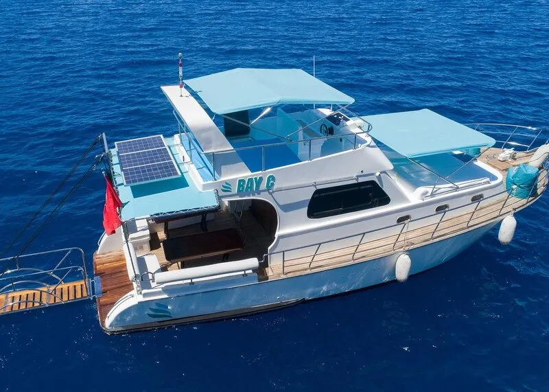 Fethiye Bateau Privé (Découvrez les Bleus avec Bay C Boat)
