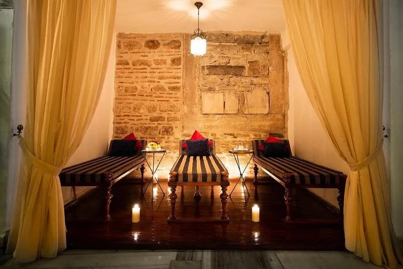 Istanbul Old City: Ottoman Hamam Experience with Foam Massage
