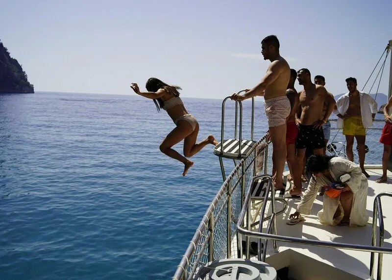 Олюдениз: Круиз на целый день с обедом и посещением Долины бабочек
