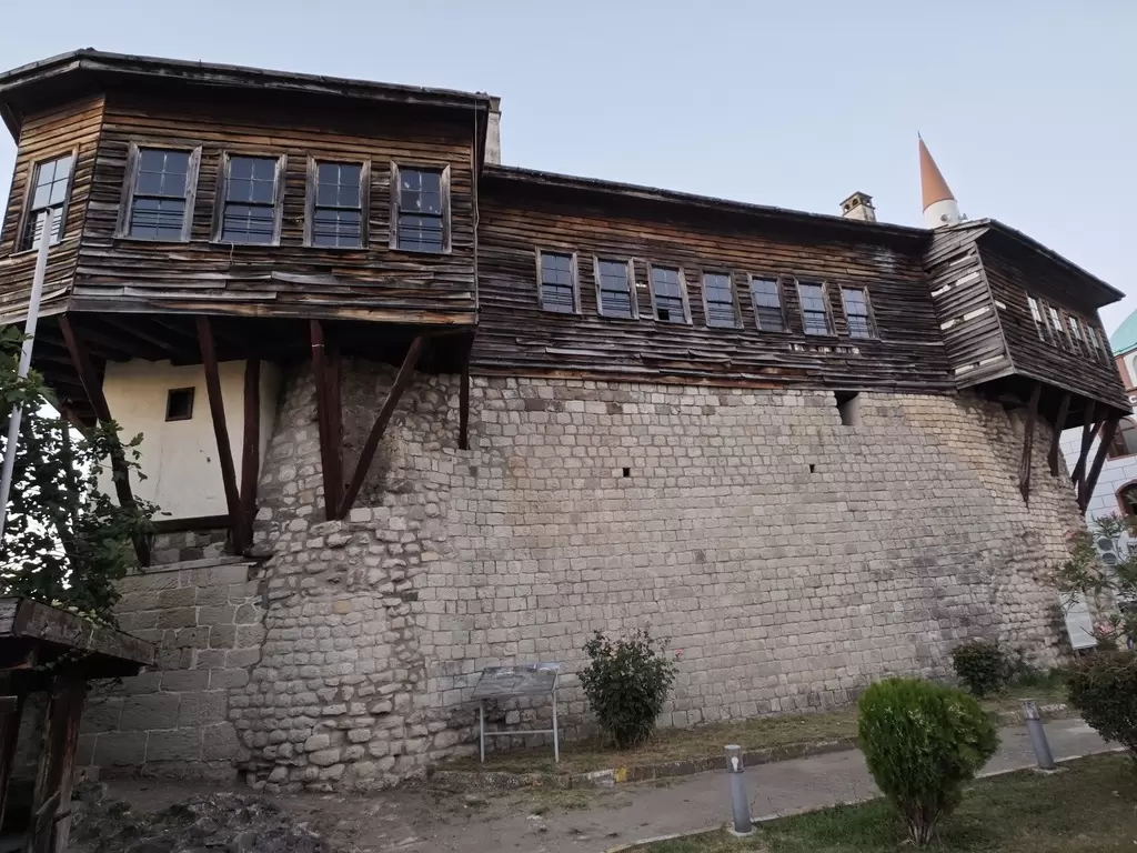 Bolaman Castle