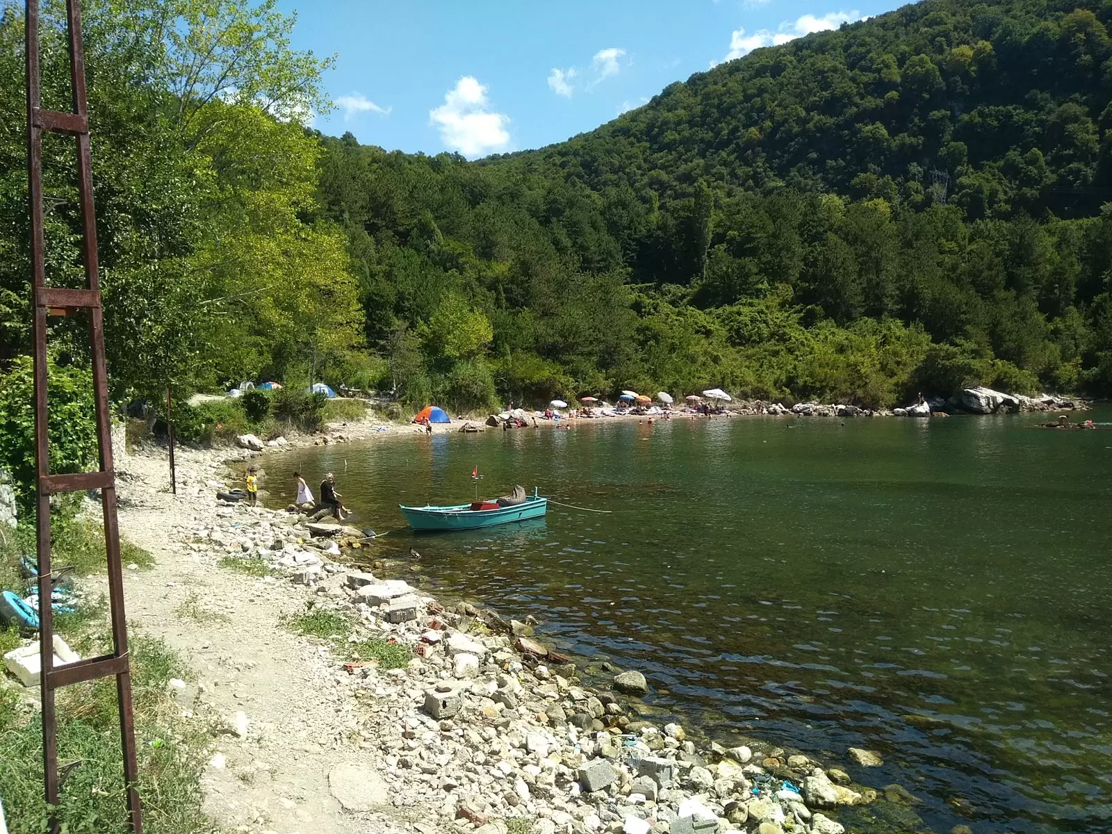 Gideros Gundogdu Bay