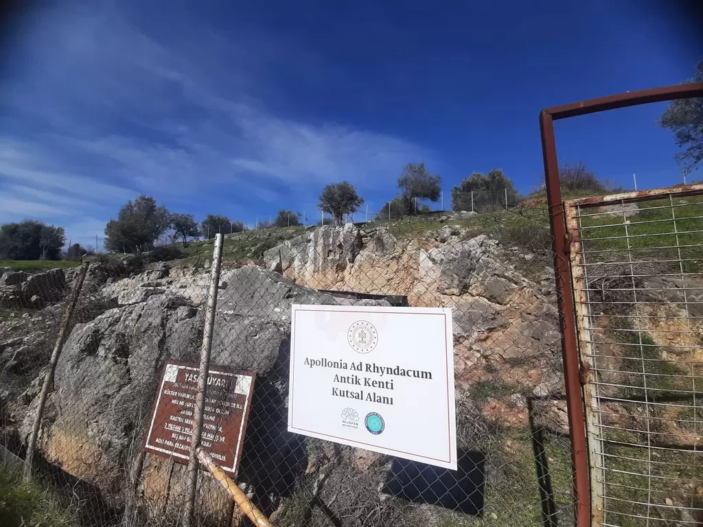 Antike Stadt Apollonia und Rhyndacum