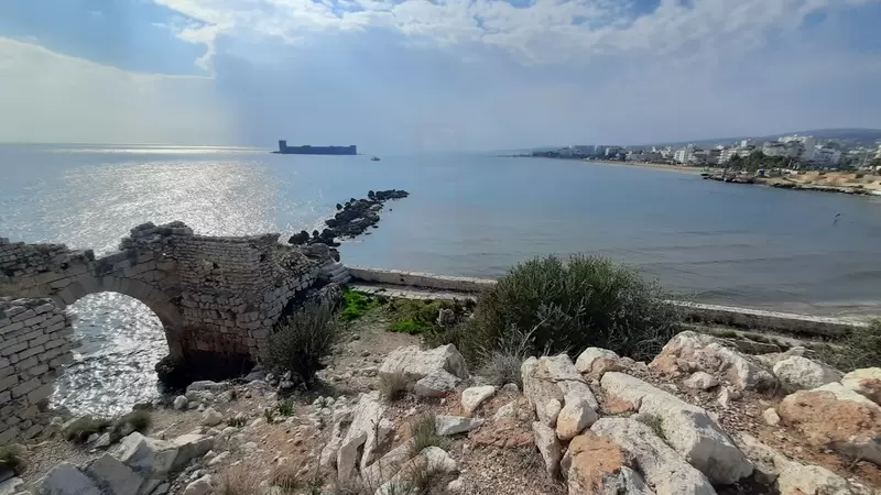 Kara Kalesi'ni keşfedin