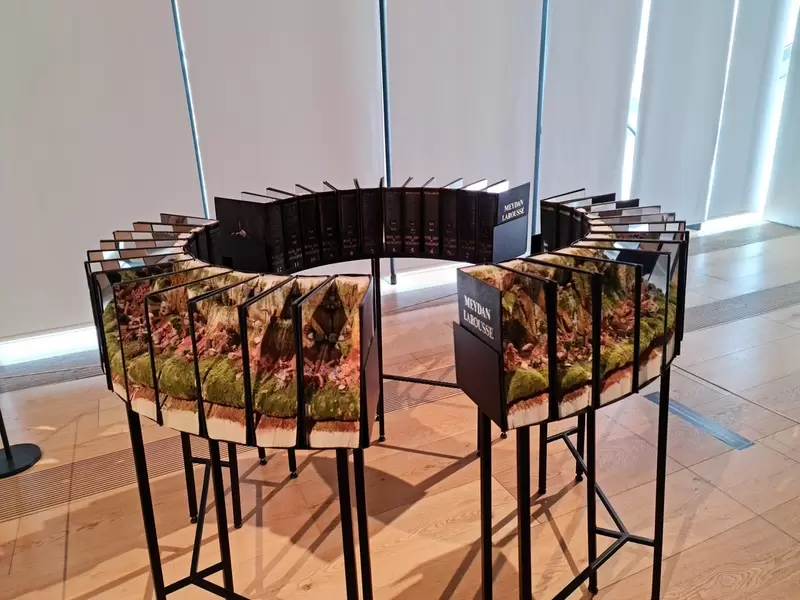 探索奥敦帕扎勒现代艺术博物馆