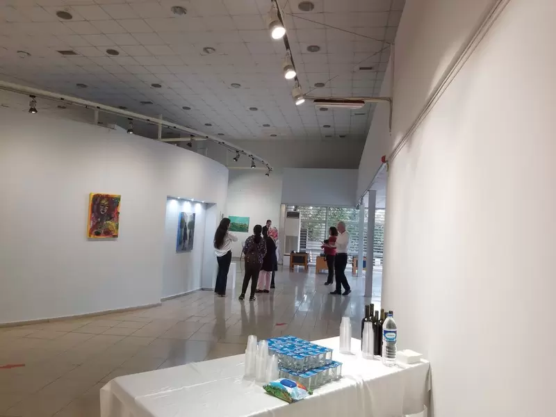 Откройте для себя Измирский музей искусства и скульптуры