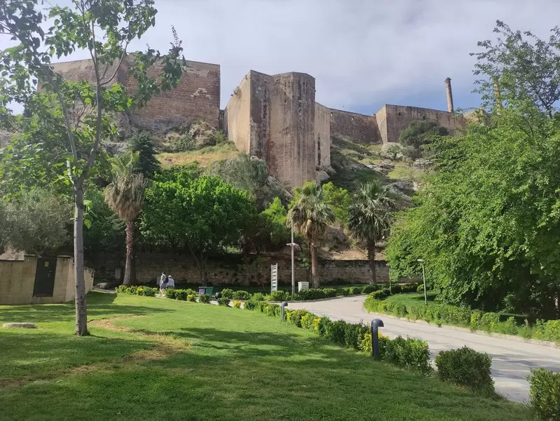 Şanlıurfa Kalesi'ni keşfedin