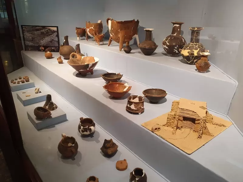 Откройте для себя Измирский археологический музей