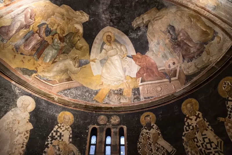 Откройте для себя церковь Хора