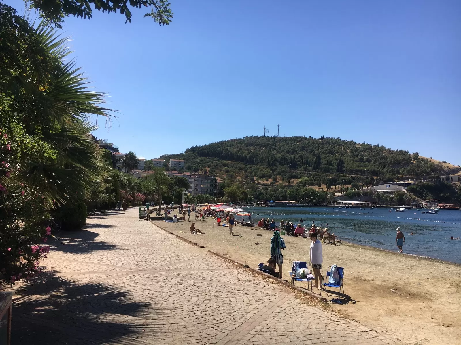 フロッリ ビーチ