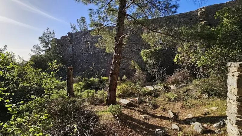 Découvrez le château d'Yelbiz